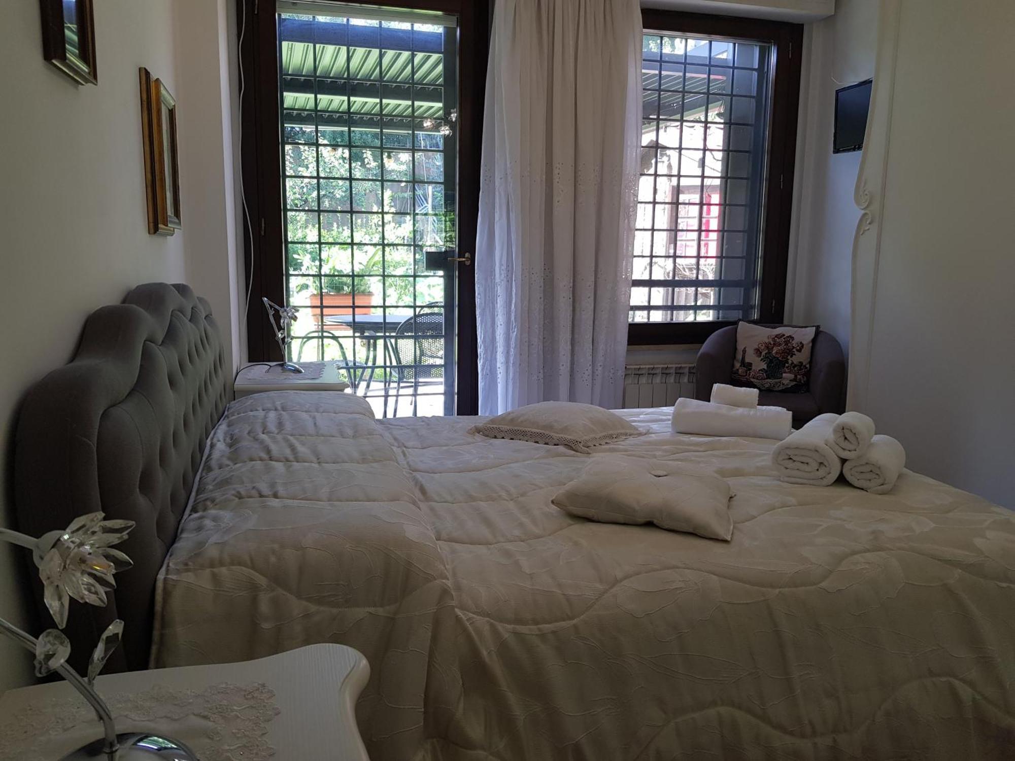 Eur Charme Apt&Garden Rome Extérieur photo